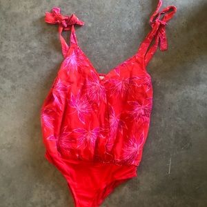 Floral VICI bodysuit